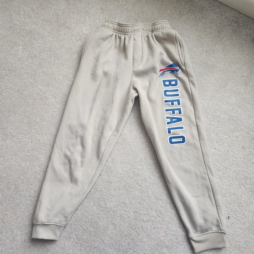 NFL Kids Beige Buffalo Sweatpants